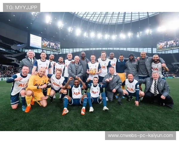 热刺霍伊别尔远射飞入球网为球队打开局面——激情与信念的开场